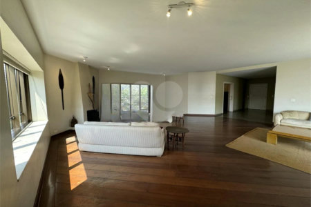 Apartamento à venda com 4 quartos, sendo 2 suítes,  em Vila Suzana, São Paulo, SP