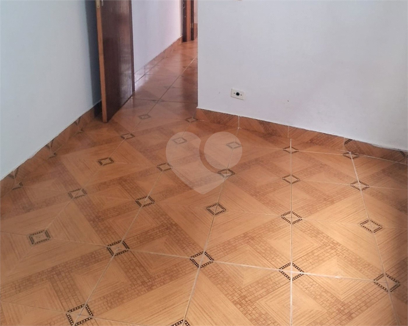 Casa à venda com 2 quartos em Horto, São Paulo, SP
