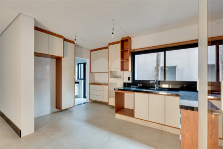 Casa à venda com 4 suítes no condomínio Reserva Robélia, São Paulo - SP