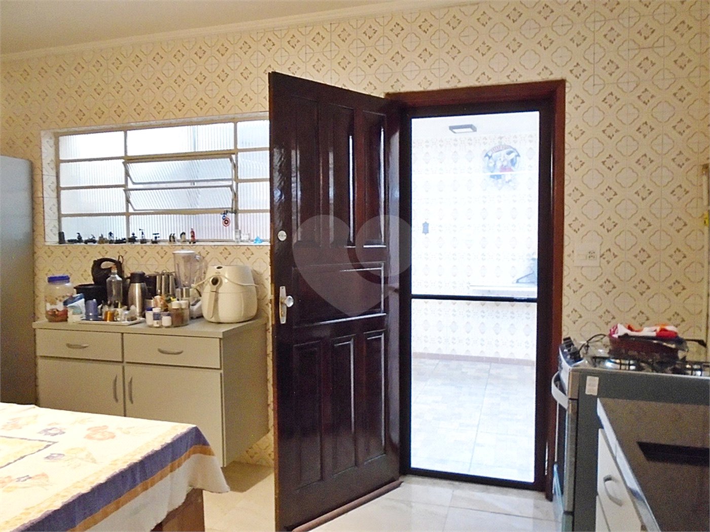Casa à venda com 3 quartos, sendo 1 suíte, no condomínio Praça Doutor José Augusto César,8, São Paulo - SP