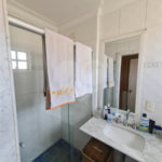 Casa à venda com 3 quartos, sendo 1 suíte, no condomínio Moradas do Ipê, São Paulo - SP