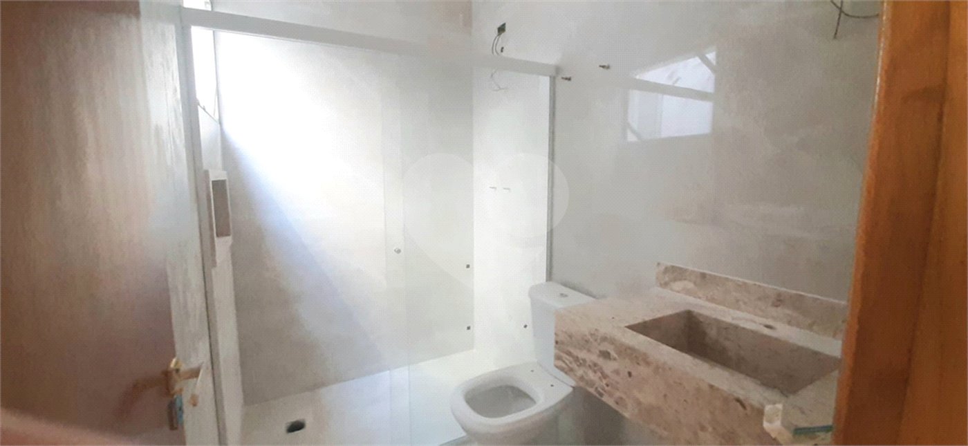 Sobrado à venda com 3 quartos, sendo 1 suíte, em Vila Mazzei, São Paulo, SP