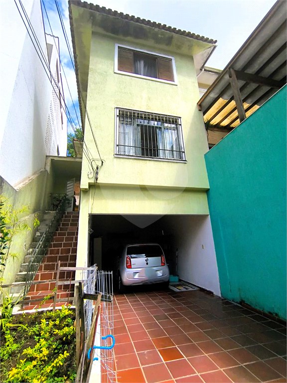 Sobrado à venda com 4 quartos, sendo 2 suítes, em Vila Morse, São Paulo, SP