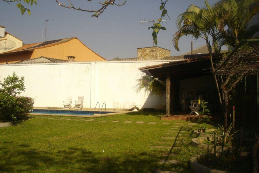 Casa Térrea à venda com 3 quartos, sendo 1 suíte, em Tremembé, São Paulo, SP