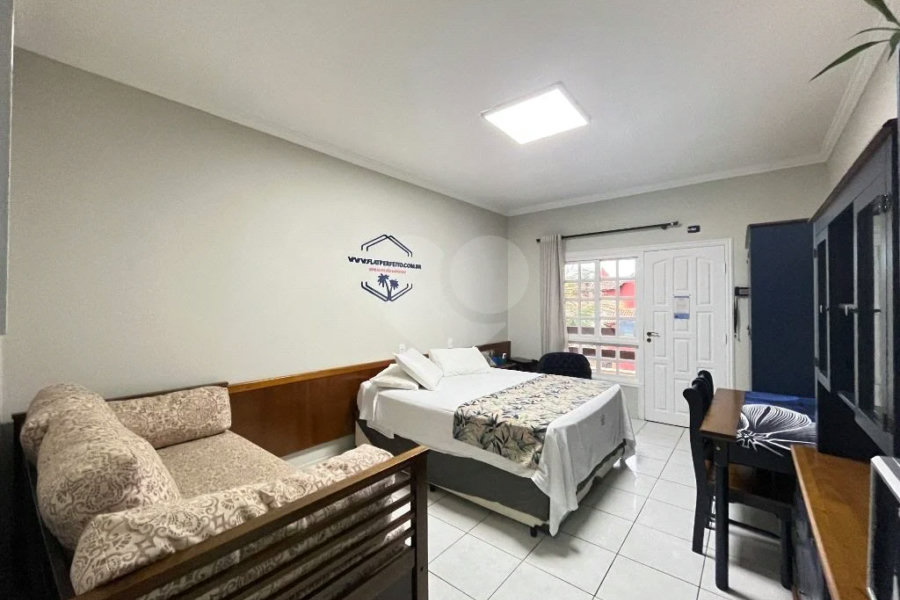 Villagio à venda com 1 suíte em Riviera de São Lourenço, Bertioga, SP