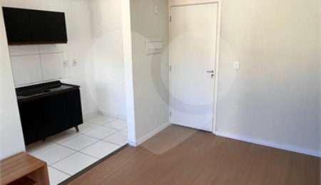 Apartamento à venda com 2 quartos em Lageado, Cotia, SP