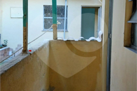 Casa à venda com 3 quartos em Santíssimo, Rio de Janeiro, RJ