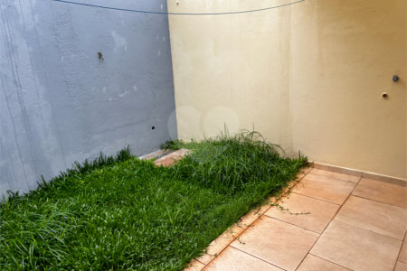 Casa à venda com 2 quartos em Taboão, São Roque, SP