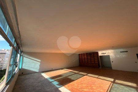 Apartamento à venda com 4 quartos, sendo 1 suíte, em Flamengo, Rio de Janeiro, RJ