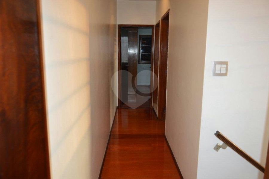 Casa à venda com 3 quartos, sendo 1 suíte, em Santana, São Paulo, SP