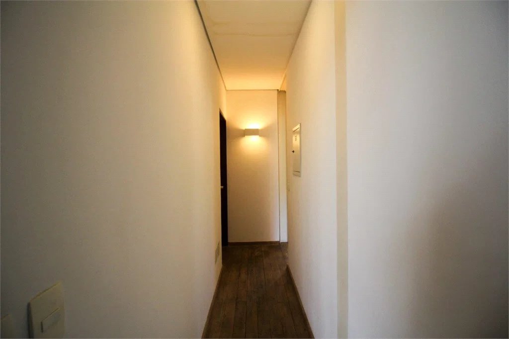 Casa à venda ou para alugar com 5 quartos, sendo 3 suítes, em Vila Madalena, São Paulo, SP