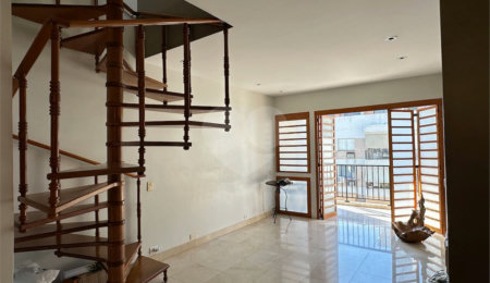 Cobertura à venda com 4 quartos, sendo 2 suítes,  em Tijuca, Rio de Janeiro, RJ