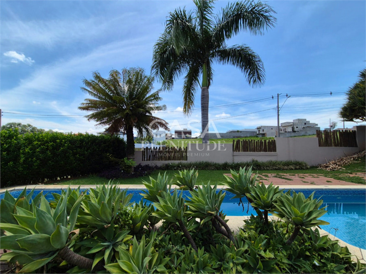 Casa em condomínio à venda ou para alugar com 3 suítes em Village Ipanema Ii, Araçoiaba da Serra, SP