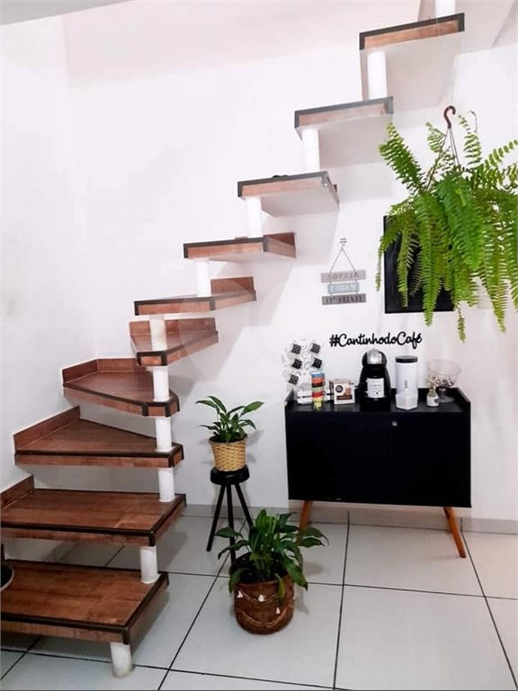 Casa à venda com 4 quartos, sendo 1 suíte, em Jardim Altos do Itavuvu, Sorocaba, SP