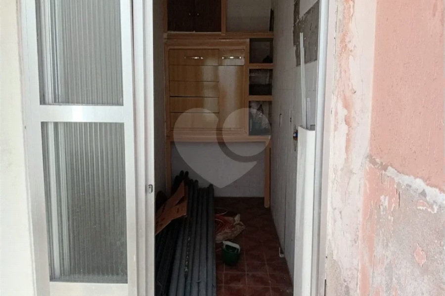 Casa Térrea à venda com 4 quartos, sendo 1 suíte, em Vila Antonieta, São Paulo, SP