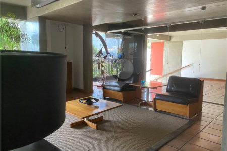 Apartamento à venda com 3 quartos, sendo 1 suíte,  em Vila Romana, São Paulo, SP