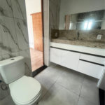 Casa à venda ou para alugar com 2 quartos, sendo 4 suítes, no condomínio Residencial Jardim Bréscia, Indaiatuba - SP