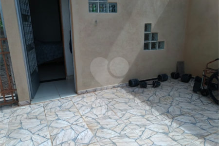 Sobrado à venda com 2 suítes em Jardim Maristela, Atibaia, SP