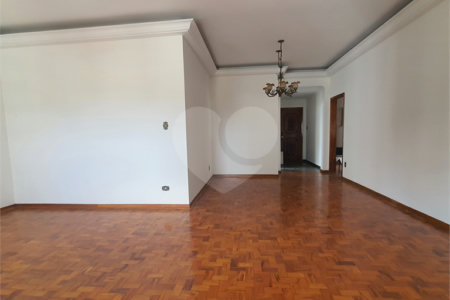 Apartamento à venda com 3 quartos, sendo 1 suíte, em Consolação, São Paulo, SP