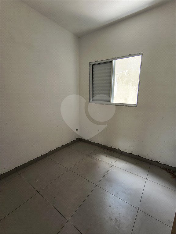 Apartamento à venda com 2 quartos em Guaianazes, São Paulo, SP