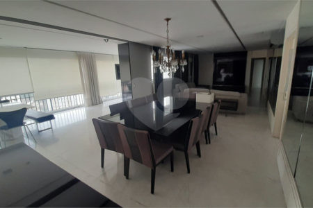 Apartamento à venda com 3 suítes em Santana, São Paulo, SP