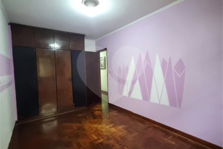 Casa à venda com 3 quartos, sendo 1 suíte,  em Jardim Leonor Mendes de Barros, São Paulo, SP