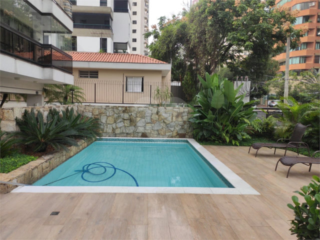 Apartamento à venda com 4 quartos, sendo 2 suítes,  em Santana, São Paulo, SP