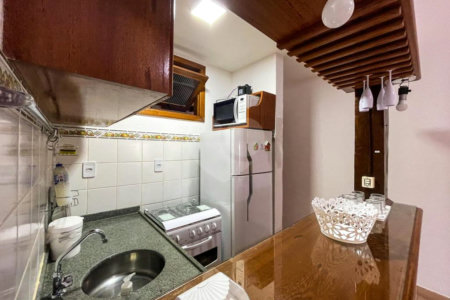 Apartamento à venda com 1 quarto em Taperapuan, Porto Seguro, BA