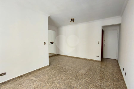 Apartamento à venda com 2 quartos, sendo 1 suíte, em Água Branca, São Paulo, SP