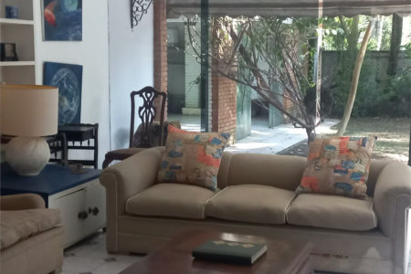 Casa à venda com 3 quartos, sendo 2 suítes,  em Morumbi, São Paulo, SP