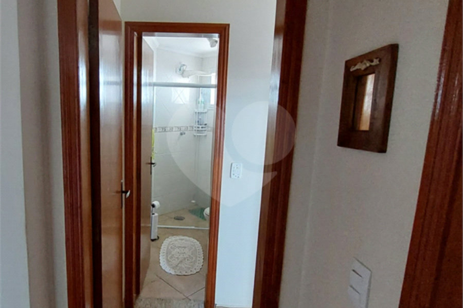 Apartamento à venda com 2 quartos, sendo 1 suíte,  em Vera Cruz, Mongaguá, SP