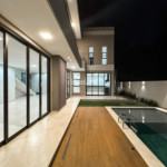 Casa à venda com 3 quartos, sendo 3 suítes, no Condomínio Quintas da Boa Vista, Atibaia - SP
