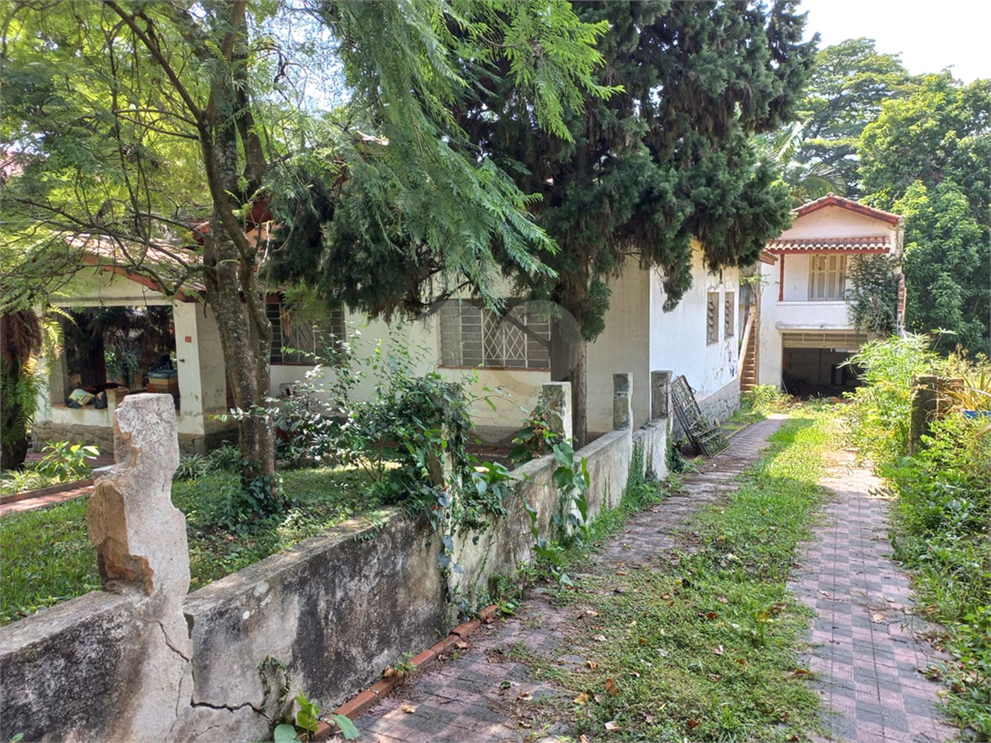 Terreno à venda com 2 quartos, sendo 1 suíte, em Jardim Floresta, São Paulo, SP