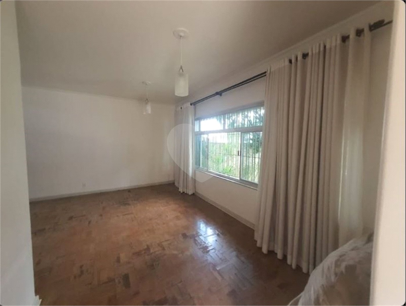 Casa à venda com 2 quartos em Itaim Paulista, São Paulo, SP