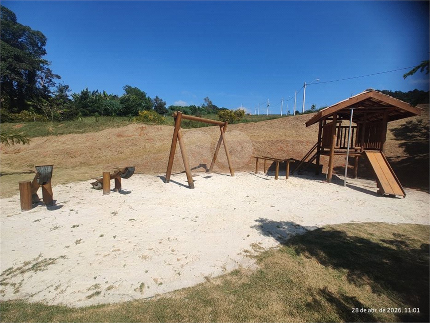 Terreno à venda no condomínio Residencial Solar São Judas Tadeu, Piracaia - SP
