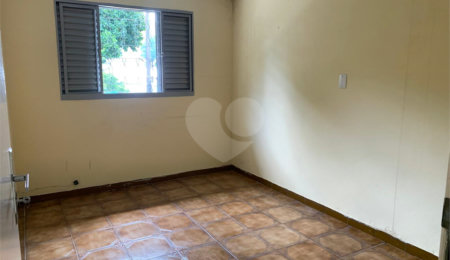 Sobrado à venda com 4 quartos, sendo 1 suíte,  em Vila Guarani (z Sul), São Paulo, SP
