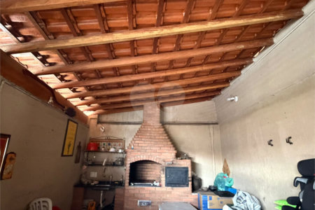 Casa à venda com 3 quartos, sendo 1 suíte,  em Vila Medeiros, São Paulo, SP