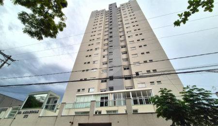 Apartamento à venda com 2 quartos, sendo 1 suíte,  no Centro, Sorocaba, SP