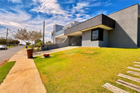 Casa à venda com 3 suítes no condomínio Village Ipanema 2, Araçoiaba da Serra - SP