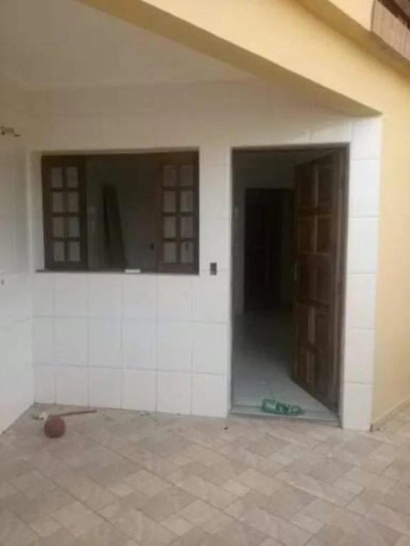 Sobrado à venda com 3 quartos, sendo 2 suítes,  em Jardim Monte Kemel, São Paulo, SP