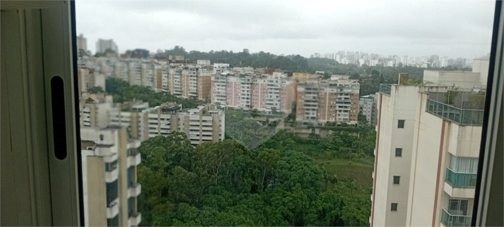 Apartamento 60 m² para locação mobiliado no Condomínio Edifício High Place.