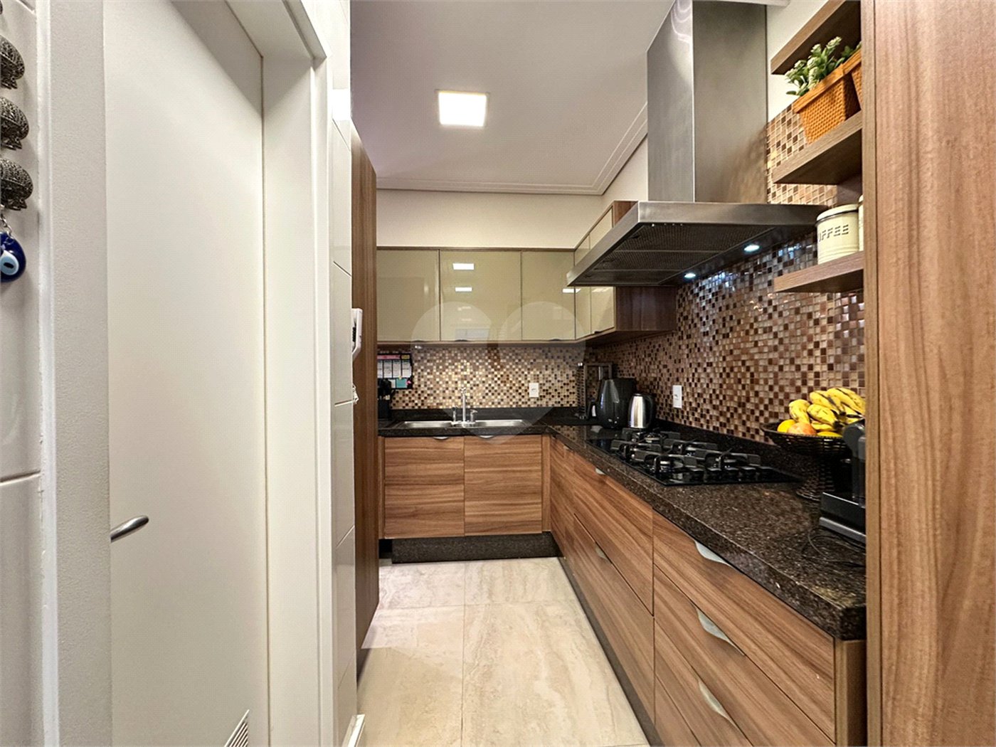 Apartamento à venda com 3 quartos, sendo 2 suítes, em Tremembé, São Paulo, SP