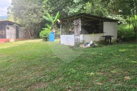 Sítio à venda com 2 quartos em Taiaçupeba, Mogi das Cruzes, SP