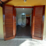 Casa à venda com 5 quartos, sendo 1 suíte, no condomínio Alpes de Mairiporã, Mairiporã - SP