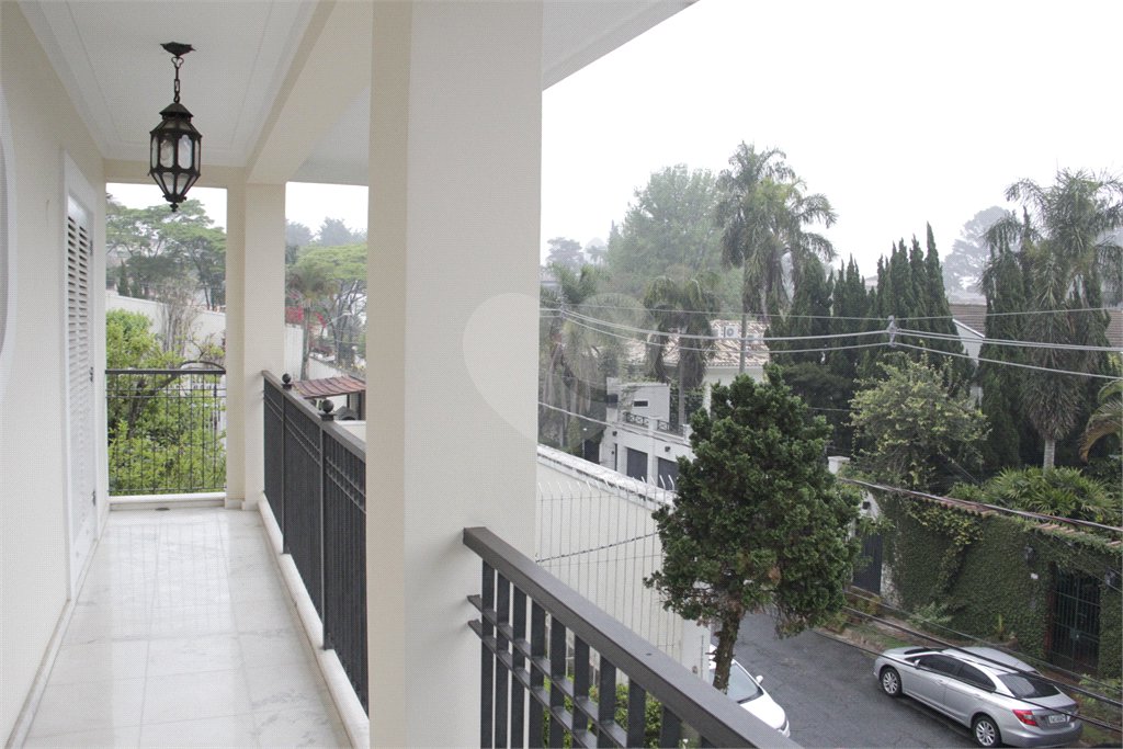 Casa à venda ou para alugar com 5 suítes em Jardim Leonor, São Paulo, SP