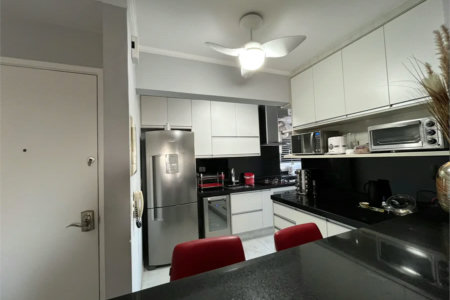 Apartamento à venda com 3 quartos, sendo 1 suíte, em Vila Hamburguesa, São Paulo, SP