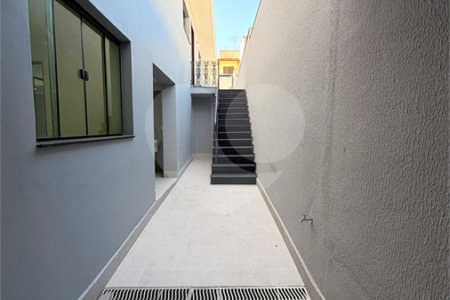 Casa à venda com 5 quartos, sendo 4 suítes, em Vila Rosália, Guarulhos, SP