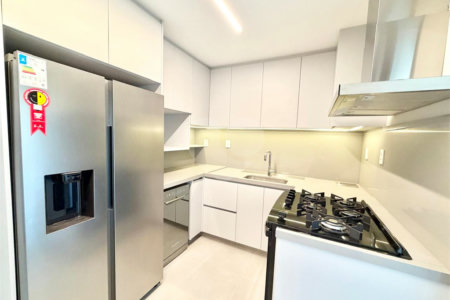 Apartamento à venda com 3 suítes em Campo Belo, São Paulo, SP
