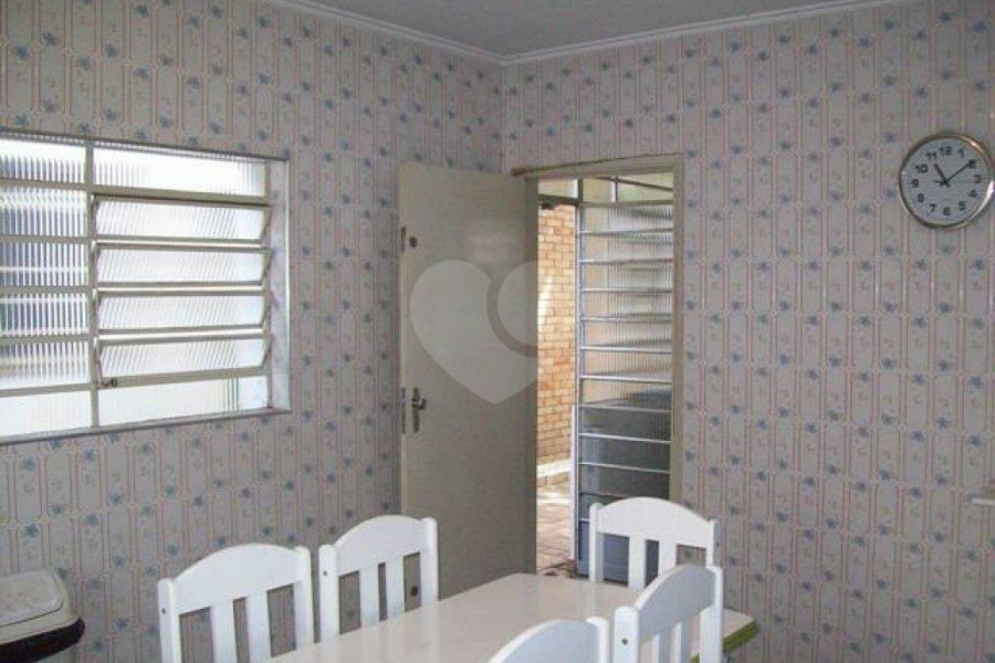 Sobrado à venda com 4 quartos em Parada Inglesa, São Paulo, SP
