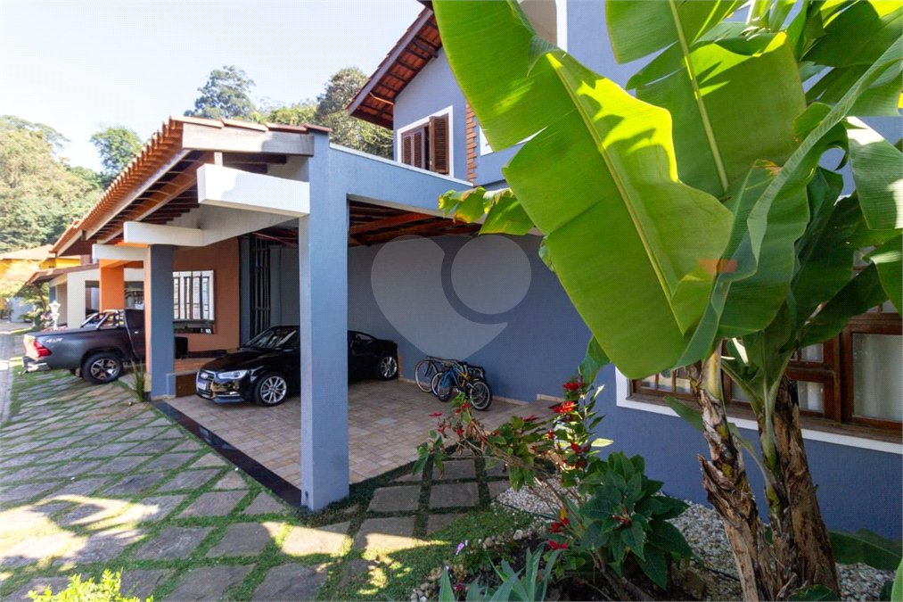 Casa à venda com 3 suítes no condomínio Da Serra, São Paulo - SP